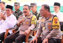 Gelar ‘Jumat Curhat’ di Pulau Penyengat, Wakapolri Dengar Isi Hati Masyarakat Jumat Curhat' di Pulau Penyengat, Wakapolri Dengar Isi Hati Masyarakat