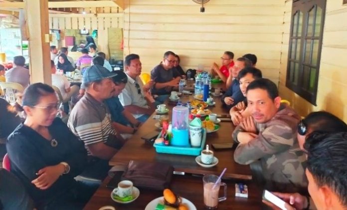 Coffee Morning Sekda Anambas dan Kadiskominfotik dengan awak Media