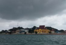 Peringatan Dini BMKG: Waspada Cuaca Ekstrem di Kepulauan Riau, Senin Ini Peringatan Dini BMKG: Waspada Potensi Hujan Lebat dan Banjir di Kepulauan Riau