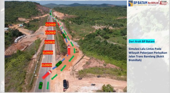 Perbaiki Jalan Amblas di Ruas Bukit Bismillah Trans Barelang