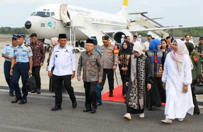 Gubernur Kepri dan Wapres Maruf Amin Gubernur Kepri Sambut Kedatangan Wapres Maruf di Bandara Raja Haji Fisabilillah