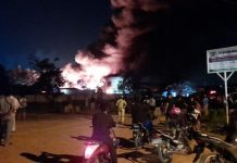 Kawasan Perusahaan Produksi Plastik di Kabil Batam Kebakaran Kebakaran Batam di kawasan perusahaan produksi plastik di Kabil