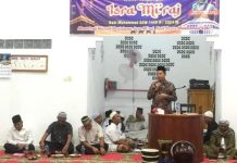 Isra Mikraj Di Mushola Darul Ulum Blok A Dihadiri Wakil Bupati Dan Ketua DPRD Pasbar Isra Mikraj Di Mushola Darul Ulum Blok A Dihadiri Wakil Bupati Dan Ketua DPRD Pasbar