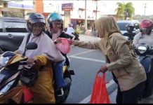 SMSI Kota Tanjungpinang Berbagi Takjil dalam Rangka HUT ke-7 SMSI Kota Tanjungpinang Berbagi Takjil dalam Rangka HUT ke-7