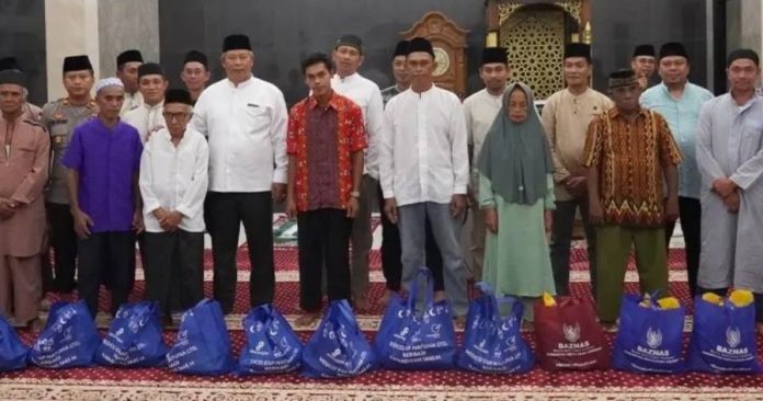 Safari Ramadhan di Masjid Jami Baiturahman Desa Piabung Palmatak Safari Ramadhan Bupati Anambas