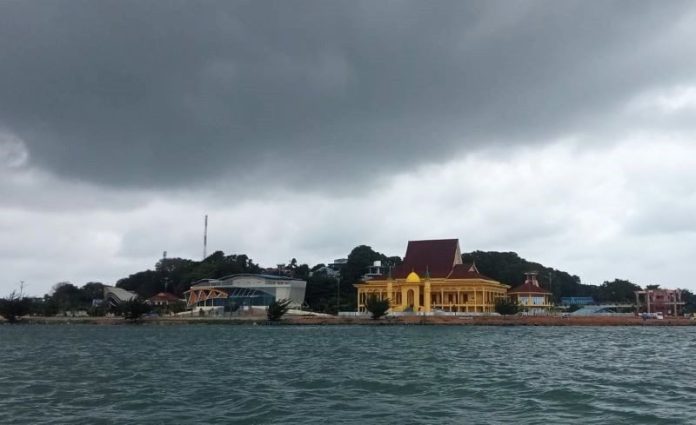 Potensi Cuaca Ekstrem di Kepulauan Riau, Warga Diminta Waspada