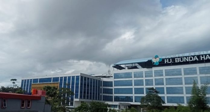 Prakiraan Cuaca Kota Batam Hari Ini: Berawan dan Hujan Ringan pada Siang Hari