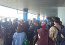 Suasana Mudik di Pelabuhan Sri Bintan Pura dan Tiket Habis Suasana Mudik di Pelabuhan Sri Bintan Pura dan Tiket Habis