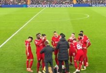 Salah dan Konate Berbuka Puasa di Tengah Pertandingan Liverpool vs Sheffield United Salah dan Konate Berbuka Puasa di Tengah Pertandingan Liverpool vs Sheffield United