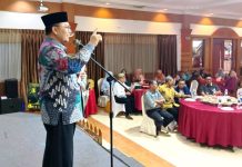 Anggota DPD RI Dapil Kepri Ria Saptarika Sosialisasi Empat Pilar Kebangsaan dalam Halal Bi Halal Anggota DPD RI Dapil Kepri Ria Saptarika Sosialisasi Empat Pilar Kebangsaan dalam Halal Bi Halal