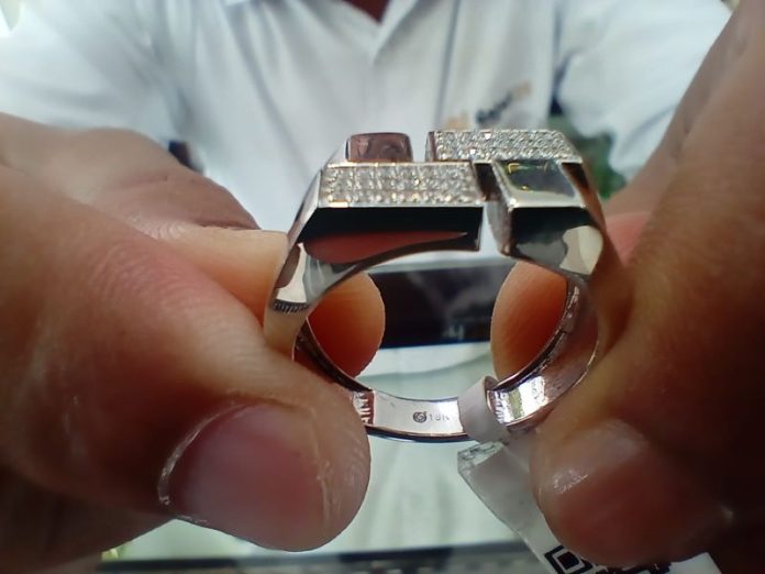 Beli Perhiasan Emas Berkualitas di Galeri 24: Elegan dan Investasi Menguntungkan