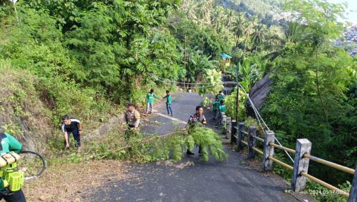 Bhabinkamtibmas Polsek Siantan Bersama TNI Laksanakan Jumat Berlian