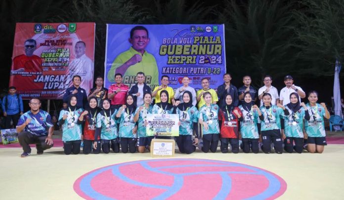 Bola Voli Piala Gubernur Kepri di Anambas Bola Voli