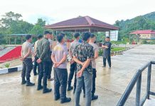 Cara Wakapolres Anambas Disiplinkan Personel Tertidur Waktu Piket dan Tidak Ibadah Cara Wakapolres Anambas Disiplinkan Personel Tertidur Waktu Piket dan Tidak Ibadah