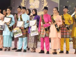 Luthfillah dan Nikeisha Terpilih Ncik dan Puan Kota Batam 2024 Grand Final Encik dan Puan Kota Batam 2024