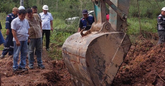 PT Air Batam Hilir Menjamin Aliran Air akan Kembali Normal Secara Bertahap PT Air Batam Hilir Menjamin Aliran Air akan Kembali Normal Secara Bertahap