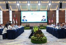 Bahas Roro Batam-Johor, Kepala BP Batam dan Menteri Besar Johor Sepakat Majukan Ekonomi Kedua Wilayah Menteri Besar Johor Juga Bahas Peluang Roro Rute Batam-Johor