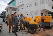 Pj Wali Kota Hasan: Pedagang di Luar Pasar Encik Puan Perak Diberi Batas Waktu untuk Pindah Pj Wali Kota Hasan: Pedagang di Luar Pasar Encik Puan Perak Diberi Batas Waktu untuk Pindah