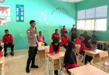 Sat Binmas Polres Anambas Gelar Bintibmas di SMAN 1 Palmatak: Tangkal Hoax dan Judi Online Sat Binmas Polres Anambas Gelar Bintibmas di SMAN 1 Palmatak: Tangkal Hoax dan Judi Online