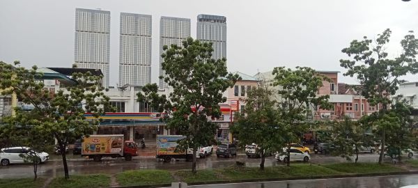 greenland batam Info Cuaca Batam Hari Ini, Jumat: Hujan Ringan dan Berawan