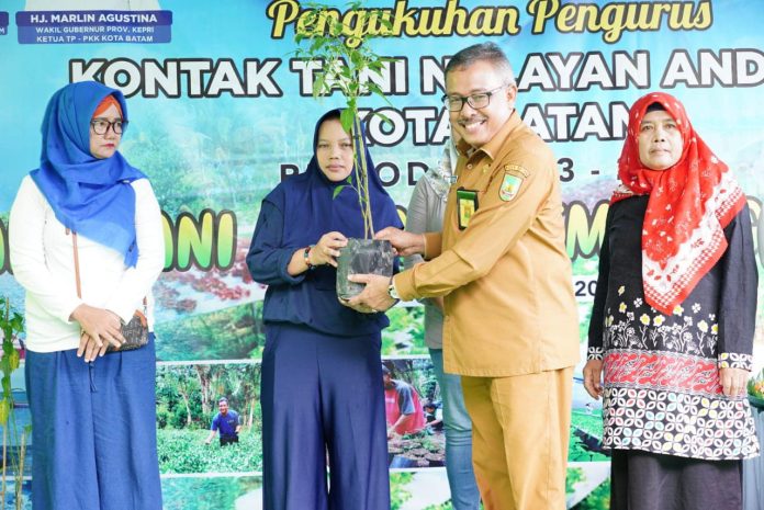 Sekda Jefridin Kukuhkan KTNA Kota Batam: Komitmen Bersama untuk Ketersediaan Pangan