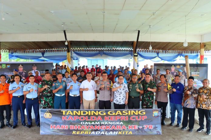 Tanding Gasing Kapolda Kepri Cup Pulau Natuna