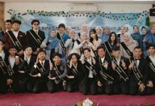 Selebrasi Atta Halilintar Wisuda SMA Setera Paket C Selebrasi Atta Halilintar Lulus dan Wisuda SMA Setera Paket C