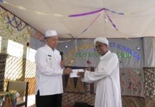 Bupati Hamsuardi Hadiri Tabligh Akbar di Pondok Pesantren Al-Mukhlisin Kajai Bupati Hamsuardi Hadiri Tabligh Akbar di Pondok Pesantren Al-Mukhlisin Kajai