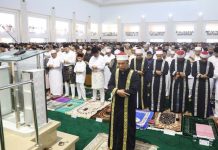 Khidmatnya Shalat Idul Adha 1445 H Batam di Masjid Sultan Mahmud Riayat Syah Masjid Sultan Mahmud Riayat Syah