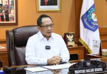 Mendagri Tito: Selamat Hari Bhayangkara ke-78, Polri Presisi Mendukung Ekonomi Menuju Indonesia Emas Mendagri Tito dan HUT Bhayangkara 78