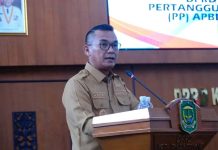 Pj Wali Kota Tanjungpinang Tandatangani Perda Pertanggungjawaban APBD Tahun 2023 Pj Wali Kota Tanjungpinang
