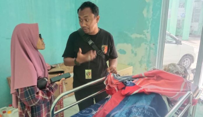 Polres Anambas Selidiki Meninggalnya Syaiful Rizal Karyawan Pelni di Kapal Tol Laut Polres Anambas Selidiki Meninggalnya Syaiful Rizal Karyawan Pelni di Kapal Tol Laut