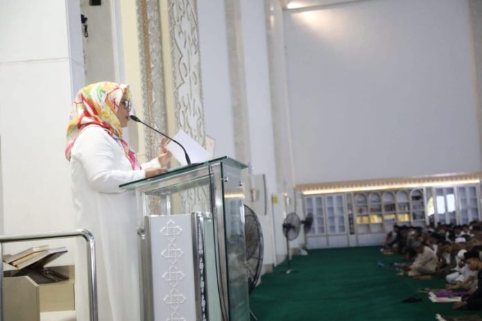 Wakil Gubernur Kepri Tunaikan Salat Iduladha di Masjid Sultan Mahmud Riayat Syah