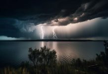 BMKG Peringatkan Potensi Cuaca Buruk di Kepulauan Riau Minggu Ini BMKG Peringatkan Potensi Cuaca Buruk di Kepulauan Riau Minggu Ini