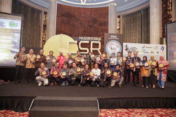 PT Pertamina (Persero) dinobatkan sebagai perusahaan paling bertanggung jawab dengan memborong 42 penghargaan dalam Nusantara CSR Awards 2024.