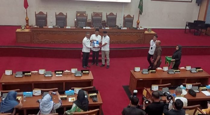 DPRD Batam Terima Penyampaian Ranperda APBD-P 2024