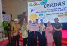 Prestasi Gemilang Cerdas Cermat Hut Adhiyaksa SMPN 2 Bunguran Timur Jadi Inspirasi Dalam rangka memperingati Hari Bakti Adhyaksa ke-64, SMPN 2 Bunguran Timur berhasil meraih prestasi