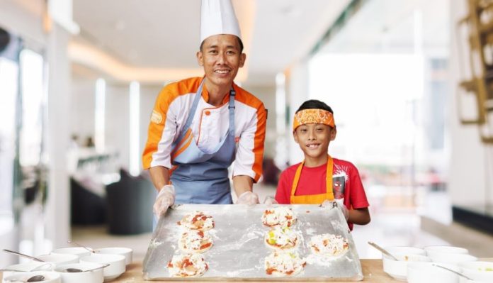 HARRIS Hotel Batam Center School Holiday HARRIS Hotel Batam Center School Holiday