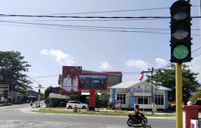 Videotrone simpang empat kota ranai
