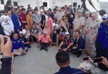 Kerjasama TNI, Polri dan Pihak Terkait, Berhasil Fasilitasi Pemulangan 16 Nelayan dari Tahanan Malaysia Kerjasama TNI, Polri dan Pihak Terkait, Berhasil Fasilitasi Pemulangan 16 Nelayan dari Tahanan Malaysia