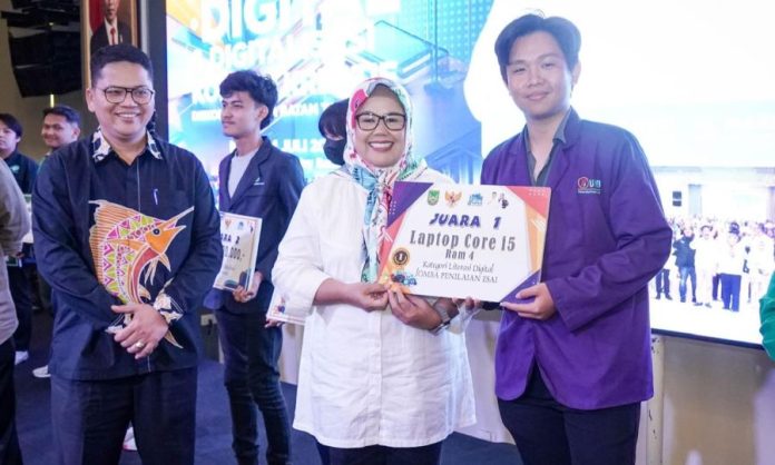 Literasi Digital Generasi Emas Batam Literasi Digital Generasi Emas Batam