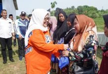 Marlin Agustina Kenal Lelah Menyapa dan Bantu Masyarakat