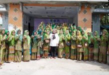 Marlin Buka Kegiatan Pembinaan Akhlak Mulia TP-PKK di Sungai Langkai Sagulung Pembinaan Akhlak Mulia TP-PKK, Marlin Bekali Perempuan