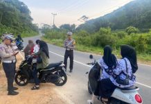 Operasi Patuh Seligi 2024 di Kepulauan Anambas Berakhir, 700 Pelanggaran Lalu Lintas Tercatat Operasi Patuh Seligi 2024 di Kepulauan Anambas Berakhir, 700 Pelanggaran Lalu Lintas Tercatat