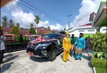 Mobil Dinas Jadi Saksi Cinta: Bupati Natuna Berikan Kejutan Istimewa di Hari Bahagia Pasangan disabilitas, Safirin dan Wan Nurdahlia, resmi mengikat janji suci.