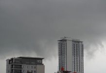 Cuaca Batam Hari Ini: Hujan Ringan Sepanjang Hari, Malam Berawan Cuaca Batam Hari Ini: Hujan Ringan Sepanjang Hari, Malam Berawan