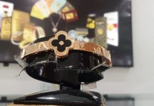 Harga Emas Jatuh Melorot di Batam Hari Ini: Harga Jual Turun Rp 11.000, Buyback Turun Rp 24.000 Harga Emas Jatuh Melorot di Batam Hari Ini: Harga Jual Turun Rp 11.000, Buyback Turun Rp 24.000