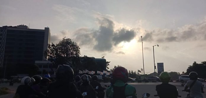 Info BMKG: Prakiraan Cuaca Kota Batam Sabtu, Hujan Ringan Sejak Pagi Hari