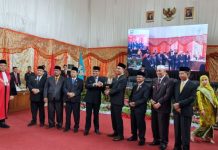 40 Anggota DPRD Pasaman Barat Periode 2024-2029 Resmi Dilantik, Bupati Hamsuardi Sampaikan Ucapan Selamat 40 Anggota DPRD Pasaman Barat Periode 2024-2029 Resmi Dilantik, Bupati Hamsuardi Sampaikan Ucapan Selamat