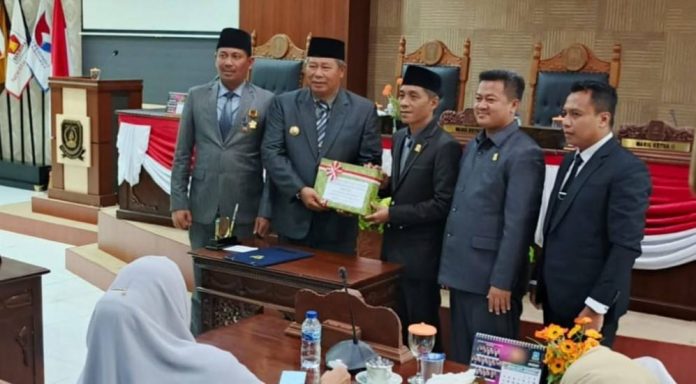 Bupati Apresiasi DPRD Anambas Sepakati APBD Perubahan 2024